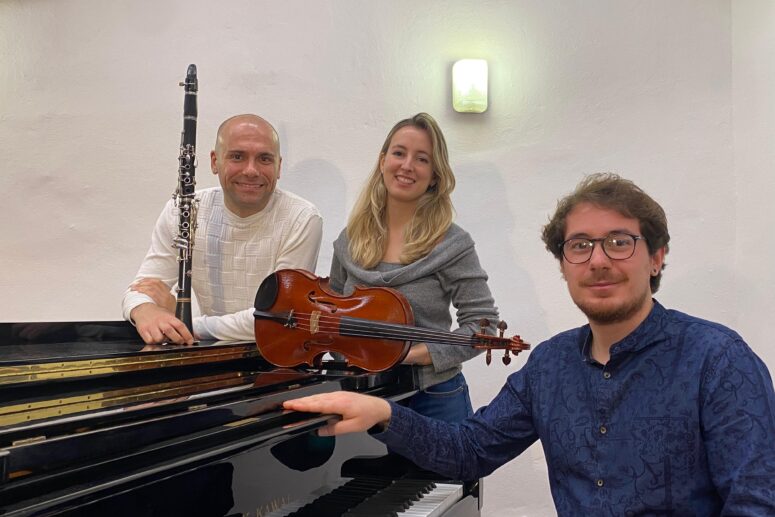 Trio